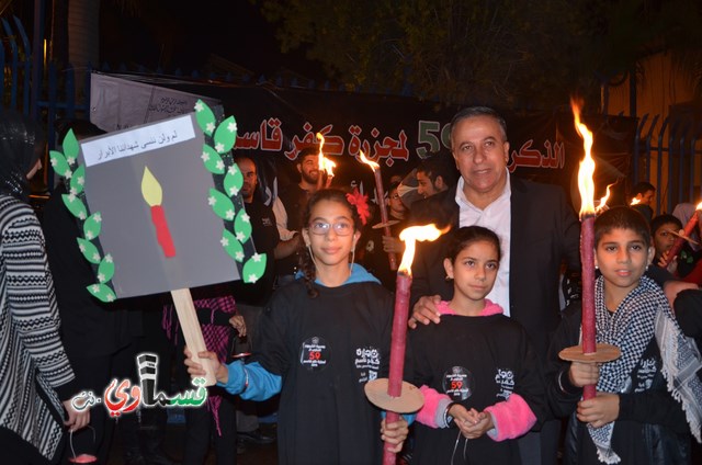  كفرقاسم- فيديو:  :مسيرة المشاعل .. تحدث القلب وبكت العيون .. وامسية سياسية بتألق عمر وابداع سجود الذي ابهر الحضور